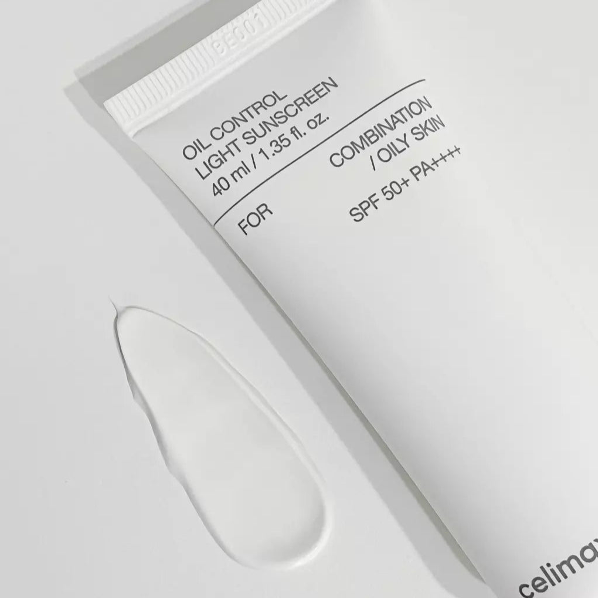 Oil Control Light Sunscreen 40ml 5