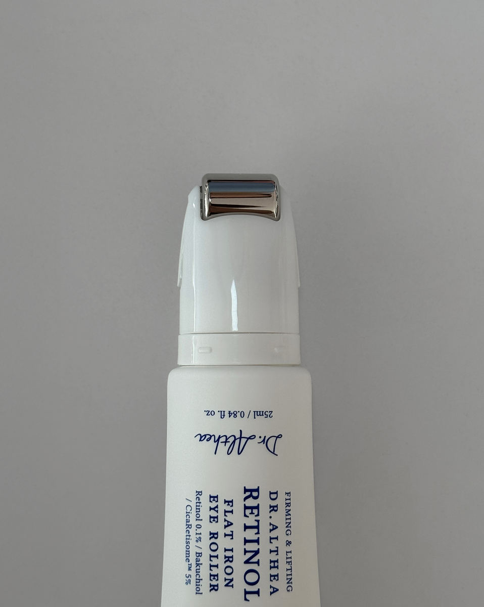 Retinol Flat Iron Eye Roller 9