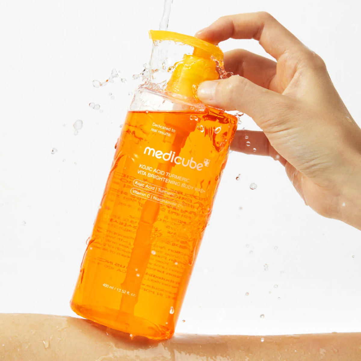 KOJIC ACID TURMERIC VITA BRIGHTENING BODY WASH 400ml 5