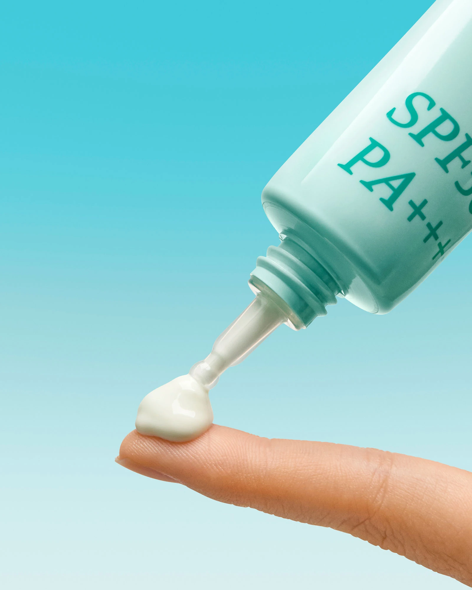 No.1 Clear Filter Sun Essence SPF50+ PA++++ 5