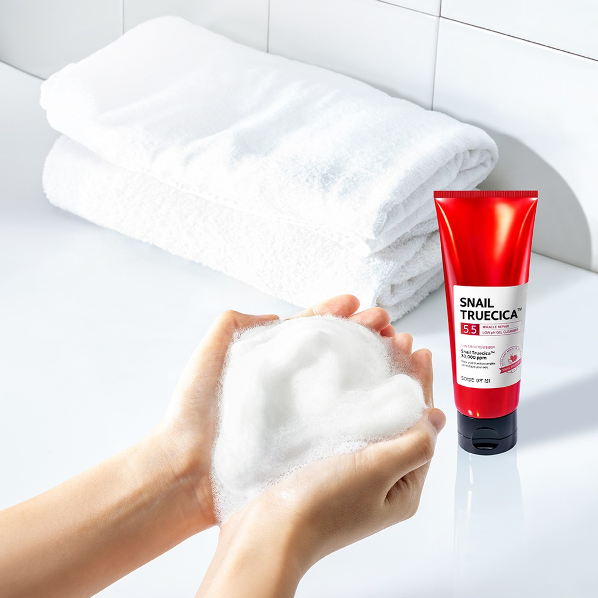 Snail Truecica Miracle Repair Low ph Gel Cleanser 100ml 6