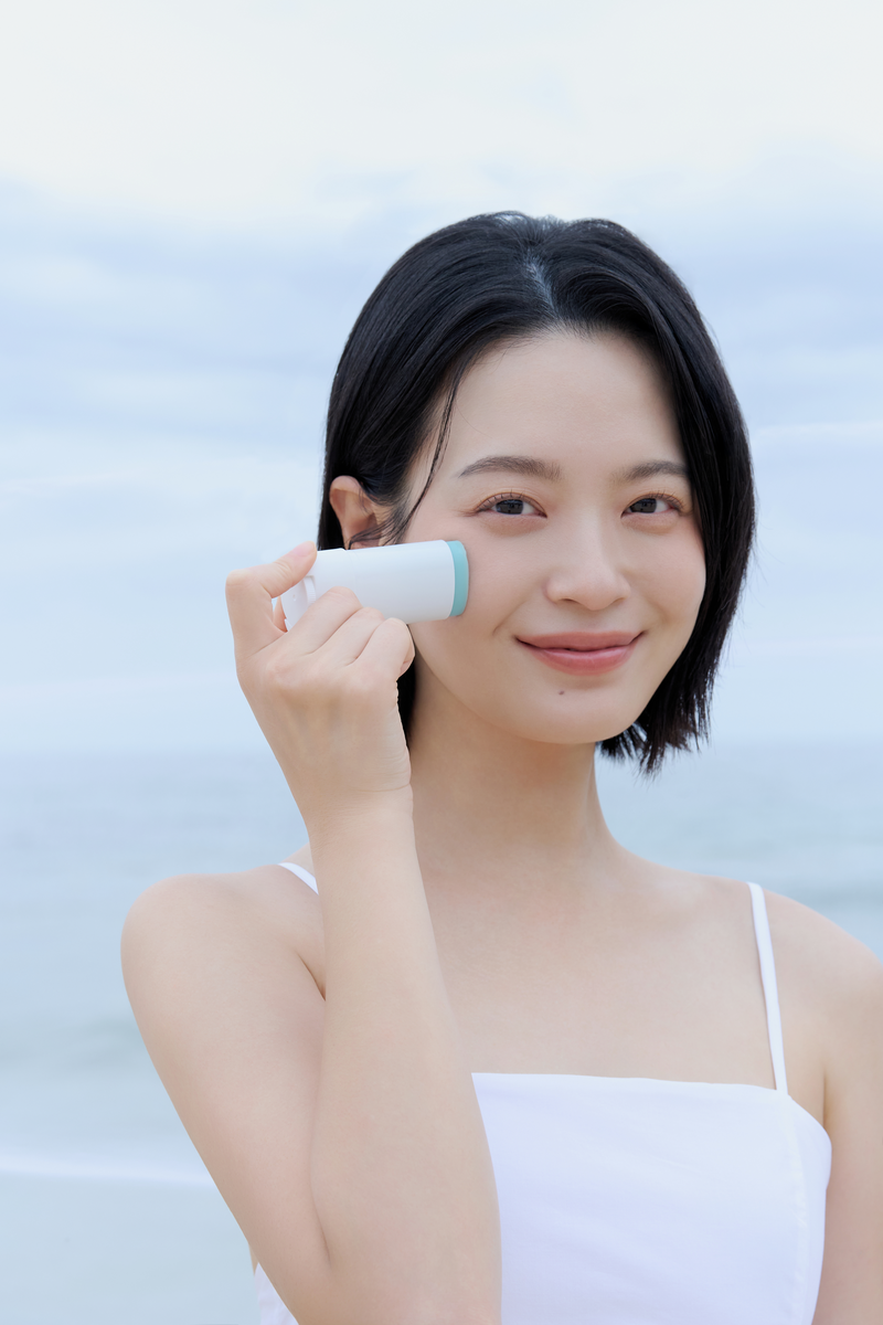 MADAGASCAR CENTELLA HYALU-CICA SILKY-FIT SUN STICK 20g 8