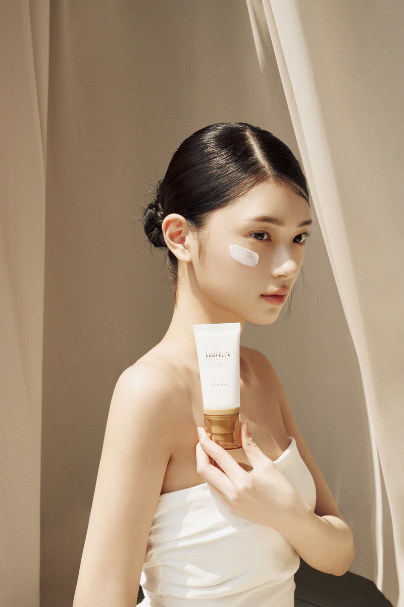 Madagascar Centella Air Fit Suncream Light 50ml 8
