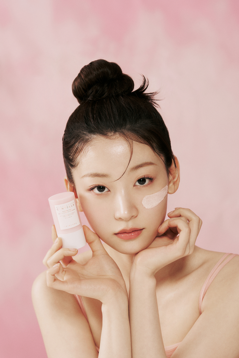 SKIN 1004 - Madagascar Centella Poremizing Quick Clay Stick Mask 9