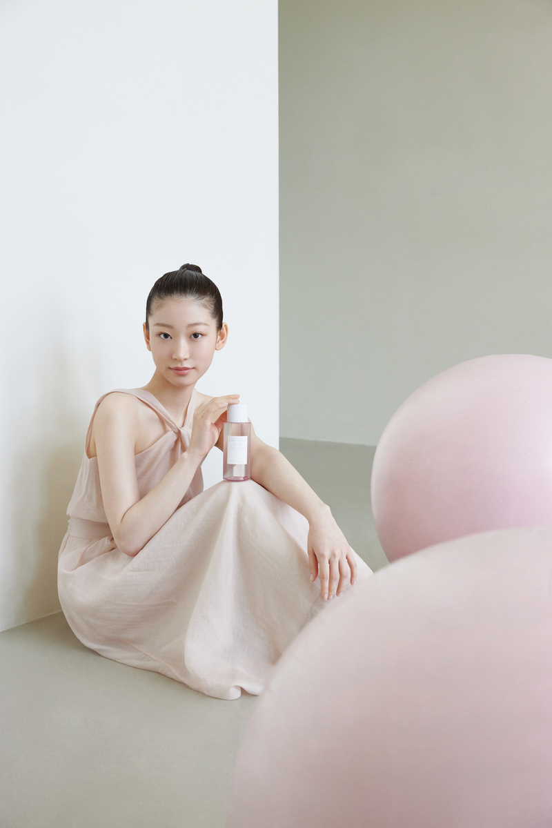 Madagascar Centella Poremizing Clear Toner 210ml 9